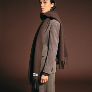 Coffee Brown – the Warm Glow of Autumn