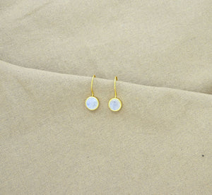 Round Moonstone Earring Gold