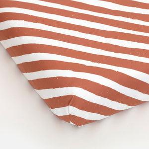 Fitted sheet stripes rust