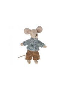 Knitted sweater and skirt for big brother mouse